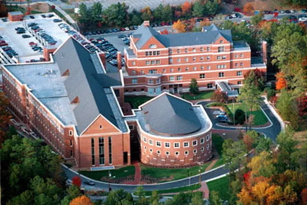 Students exploring Southern campuses during UG college admissions abroad journey