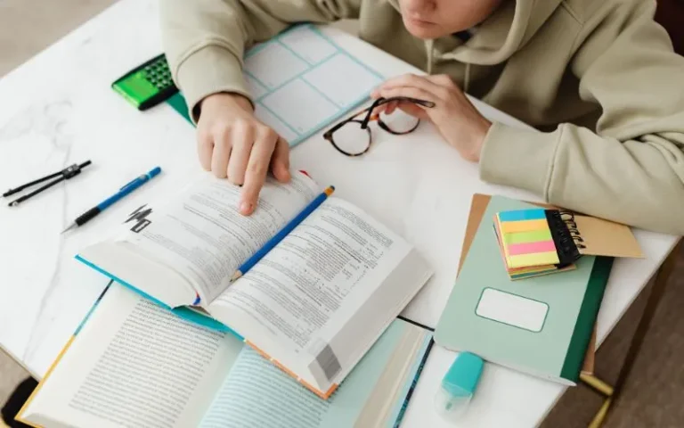 TMUA 2026 Preparation Classes for UK University Admission